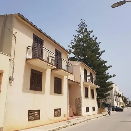 Feriehus A Due Passi Dalla Spiaggia *